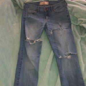 Light wash super skinny ripped jeans